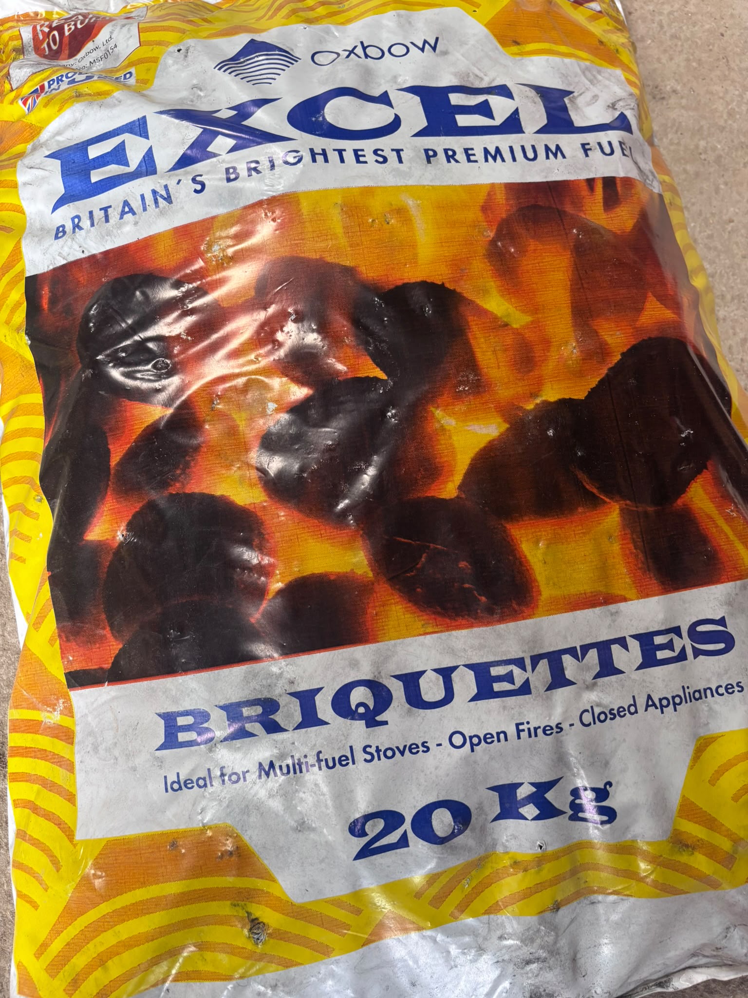 20KG Bag of Smokeless Coal Briquettes - Image 4